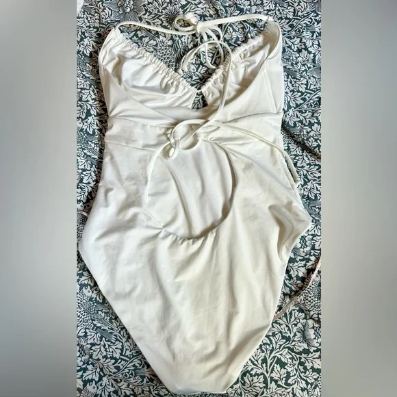 Becca Candice Convertible One Piece Swimsuit - Picture 6 of 9